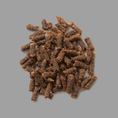 cadocare Dog Snacks - ActiveSticks - Beef, Raspberry & Spinach